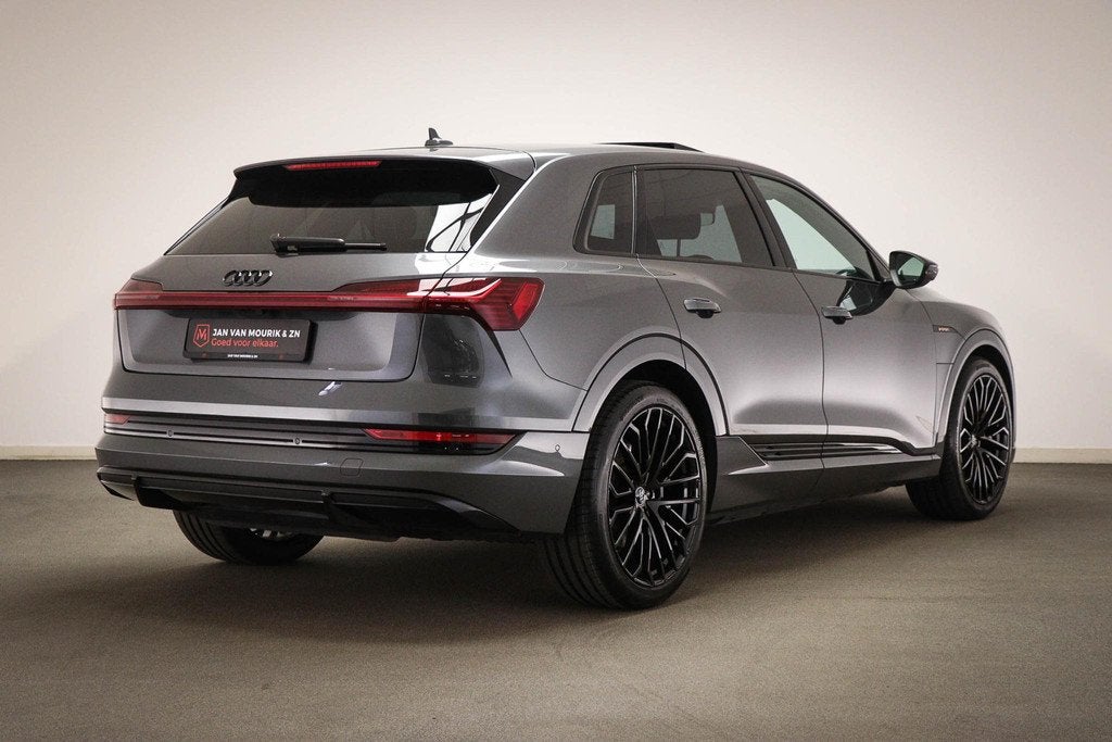 Audi e-tron 55 quattro S edition 95 kWh | PANORAMADAK | STUU, Auto's, Audi, Automaat, Huisgarantie, 95 kWh, Met garantie (alle)
