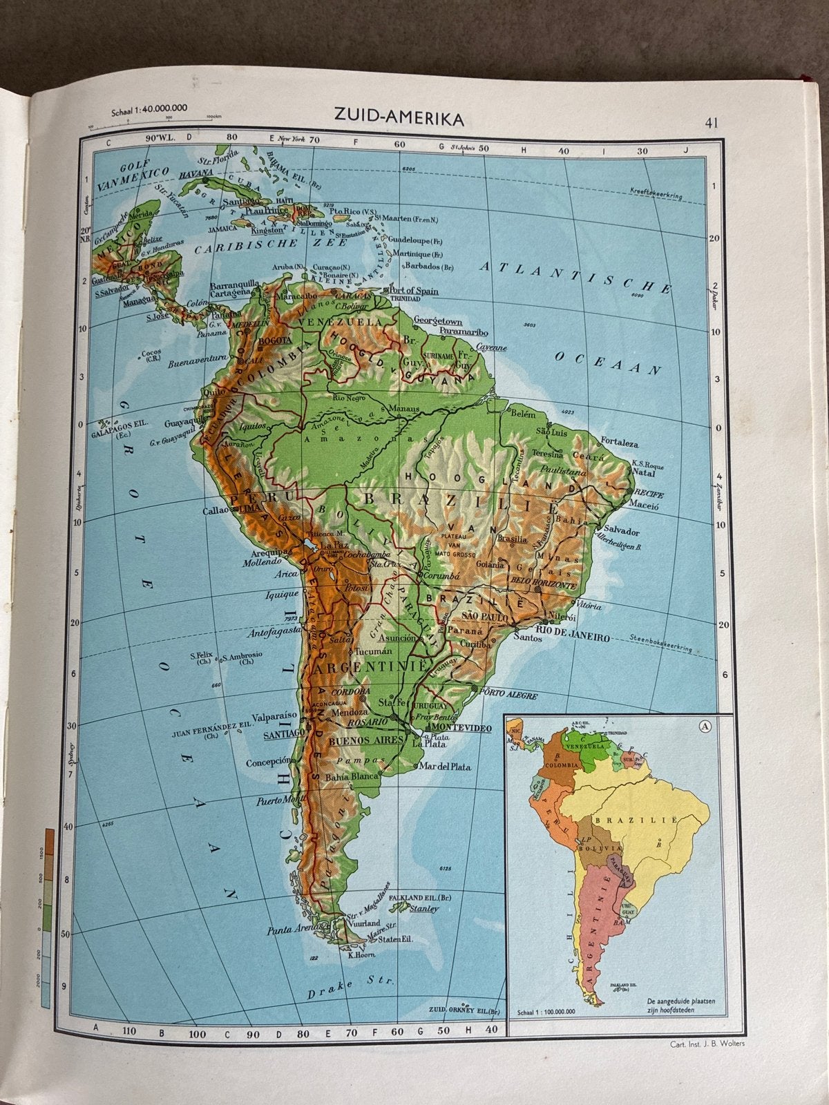 Kleine Schoolatlas der gehele aarde - P.R. Bos - G.L. van Ba, Gelezen, Bosatlas, Ophalen of Verzenden, 1800 tot 2000