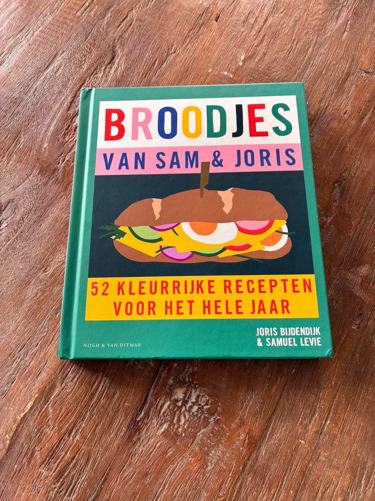 Kookboek Broodjes van Sam en Joris, Ophalen of Verzenden, Zo goed als nieuw