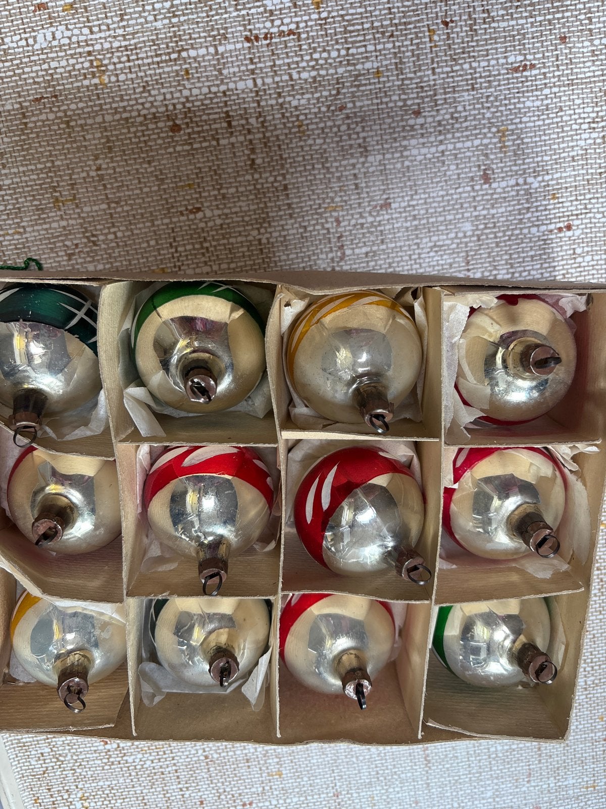 Kerstversiering doosje oud, Diversen, Ophalen of Verzenden