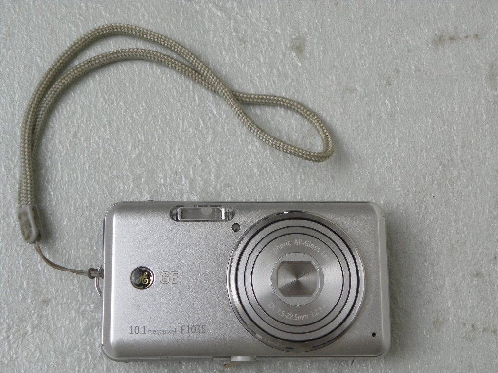 Digitale camera GE 1035, zilver, Ophalen of Verzenden, Gebruikt, Overige Merken, 8 keer of meer