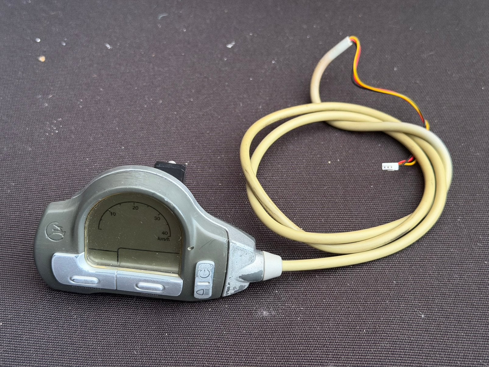 Gazelle elektrische fiets display en display houder 36 volt, Fietsen en Brommers, Ophalen, Zo goed als nieuw
