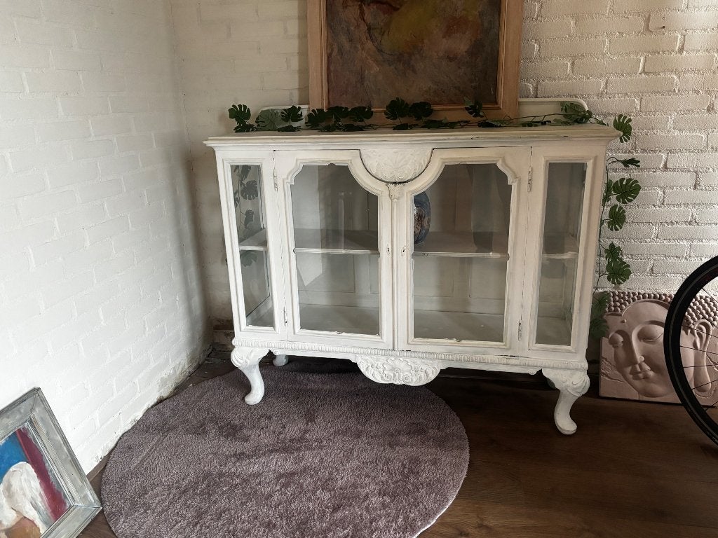 Brocante kastje met glazen deuren, Ophalen