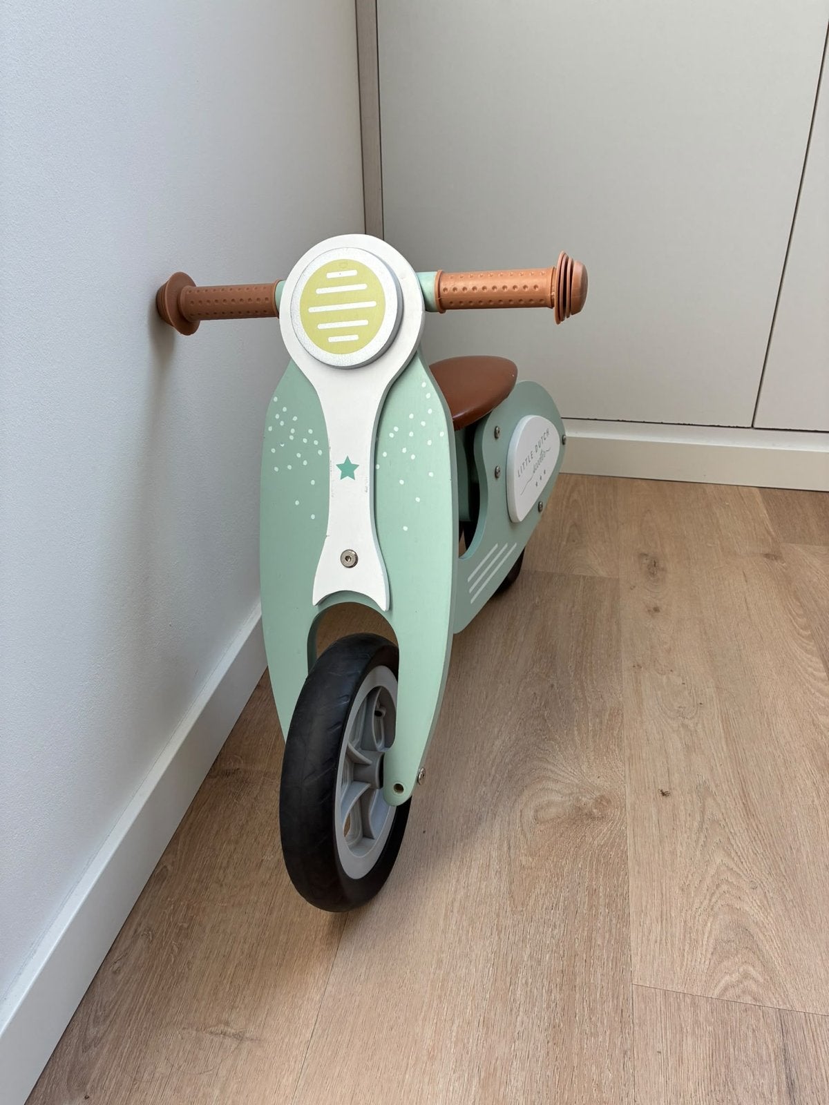 Little Dutch Houten Loopscooter Mint, Ophalen, Zo goed als nieuw, Loopfiets