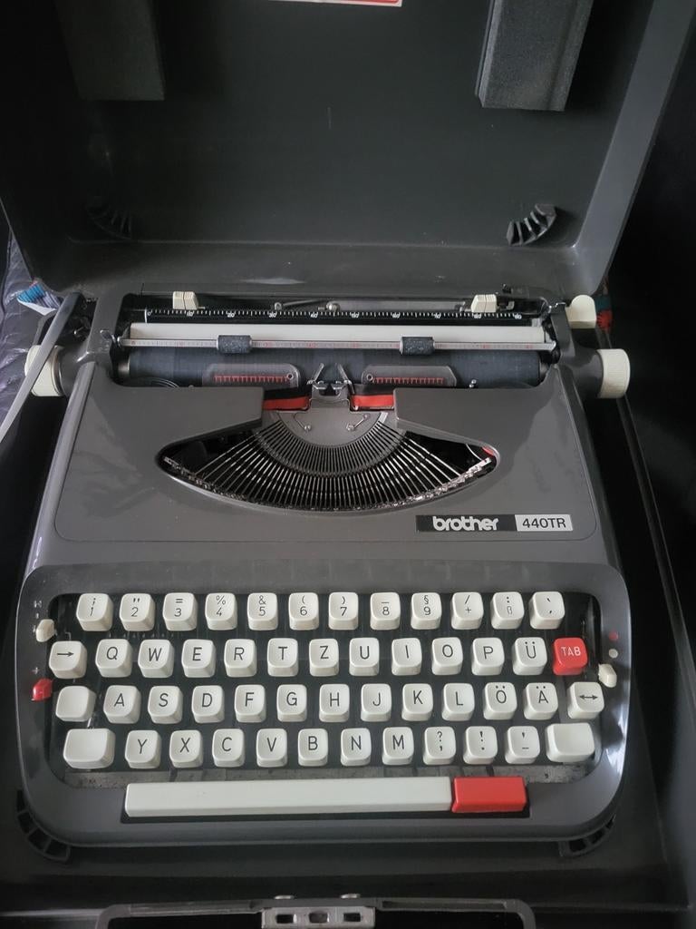 Oude typemachine, Ophalen of Verzenden