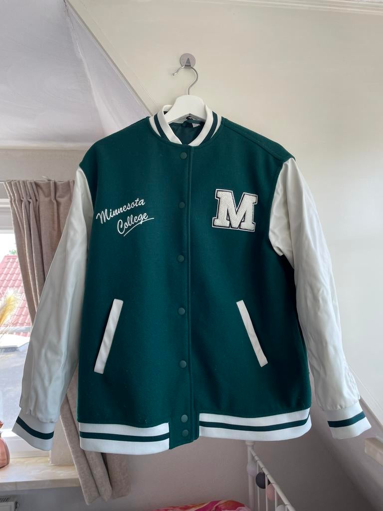 Baseball jas wit met groen maat xs h&m, Ophalen of Verzenden, Zo goed als nieuw, Maat 34 (XS) of kleiner, Wit