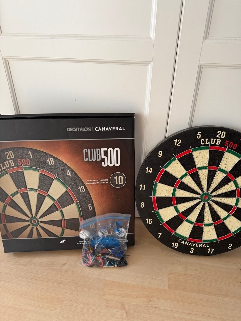 Canaveral Club 500 dartbord + dartpijlen + originele doos, Sport en Fitness, Darts, Ophalen, Gebruikt, Dartbord, Soft tip
