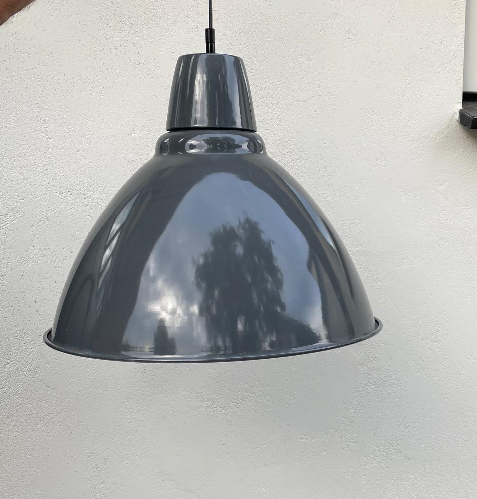 Grijze industriële hanglamp - Ø 50 cm, H 45 cm, Huis en Inrichting, Ophalen of Verzenden, Gebruikt, Metaal