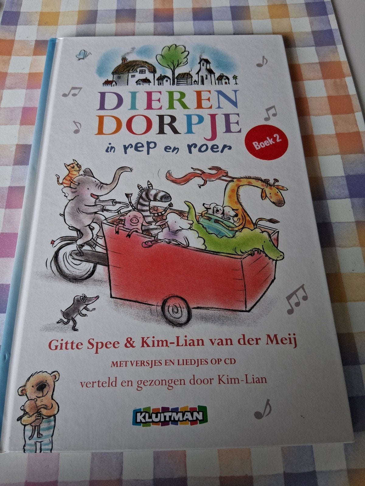 gitte spee & kim lian vd meij - dierendorpje in rep in roer, Boeken, Ophalen of Verzenden, Gelezen