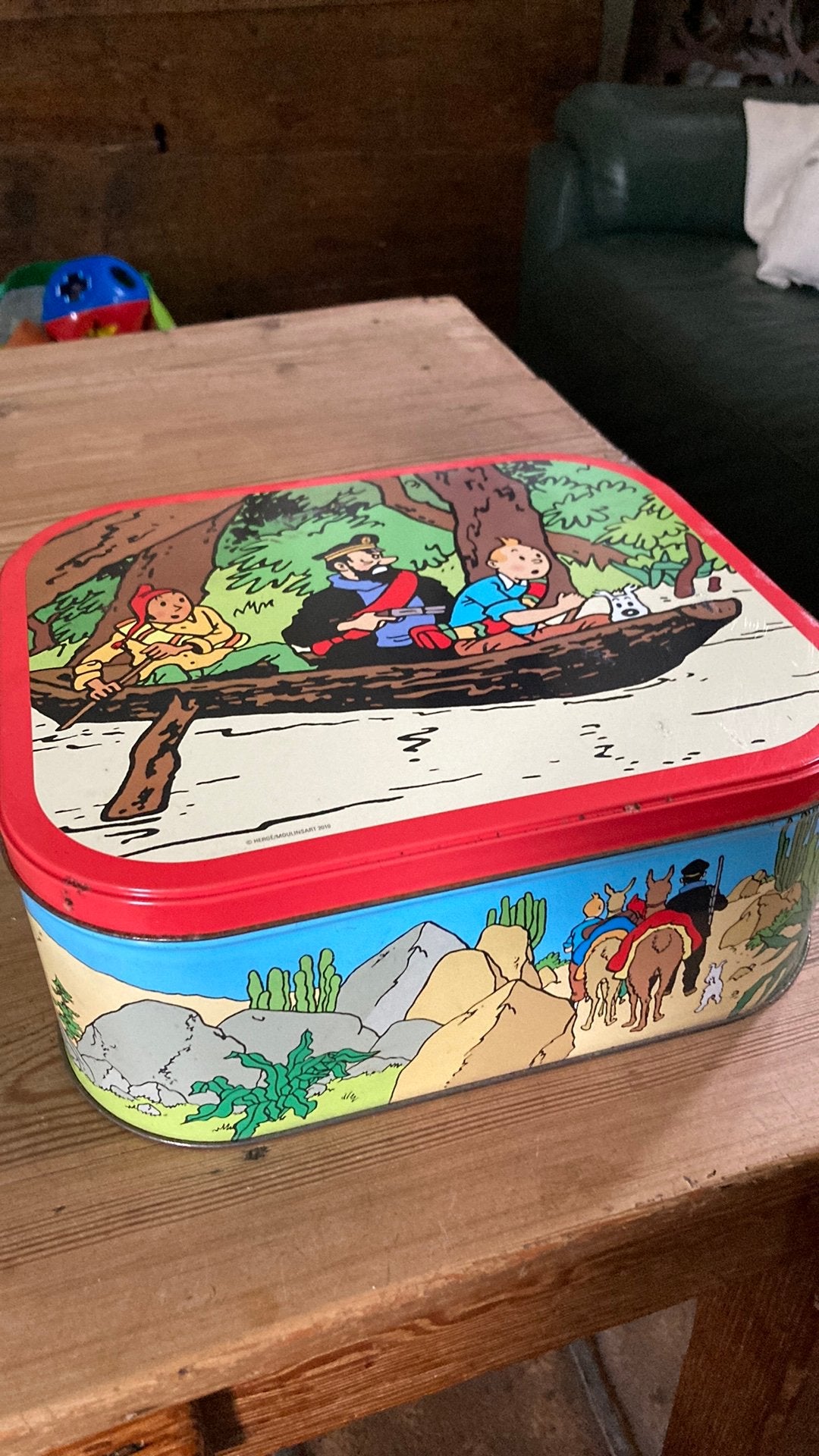 Blikken doos Kuifje Tintin Herge Moulinsart 2010, Verzamelen, Ophalen of Verzenden, Gebruikt, Overige