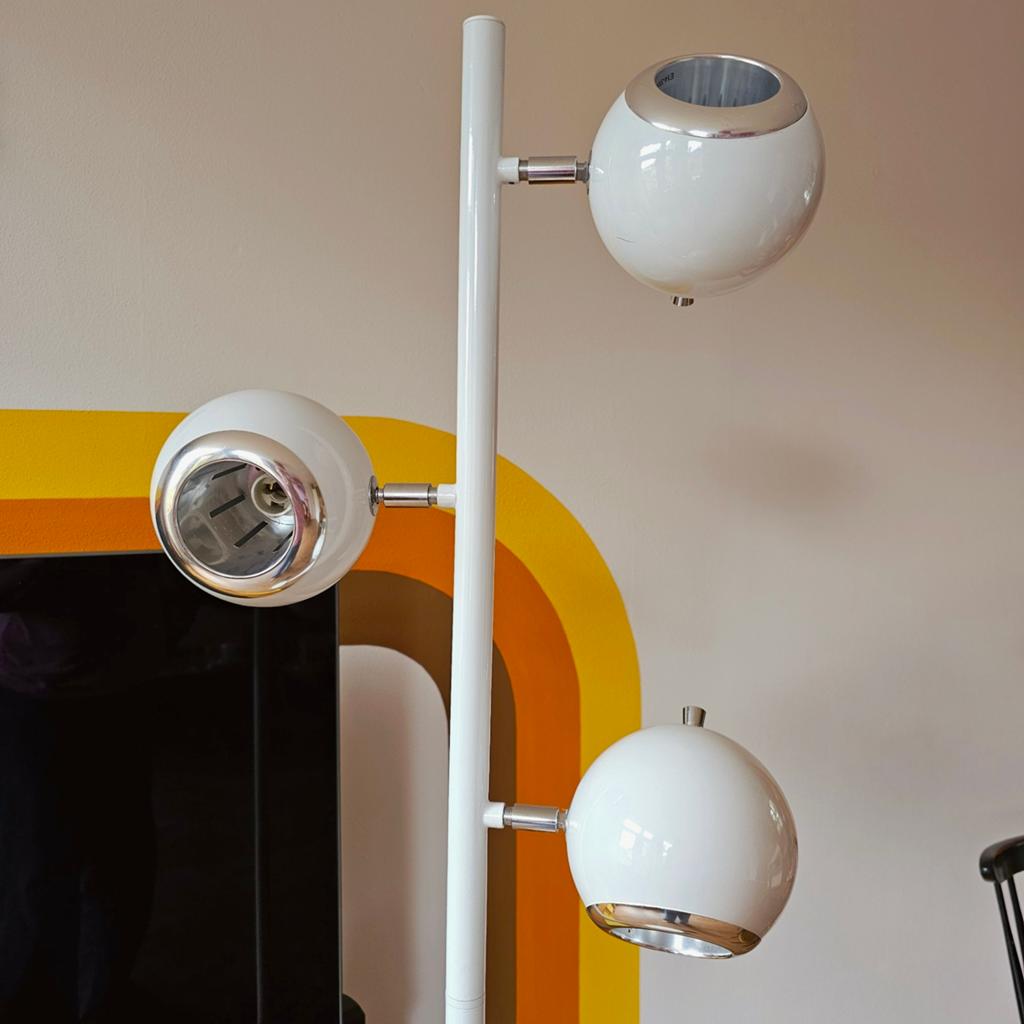 Toffe retro witte bollenlamp, eyeball lamp, vloerlamp, Ophalen, Zo goed als nieuw, Metaal, 150 tot 200 cm