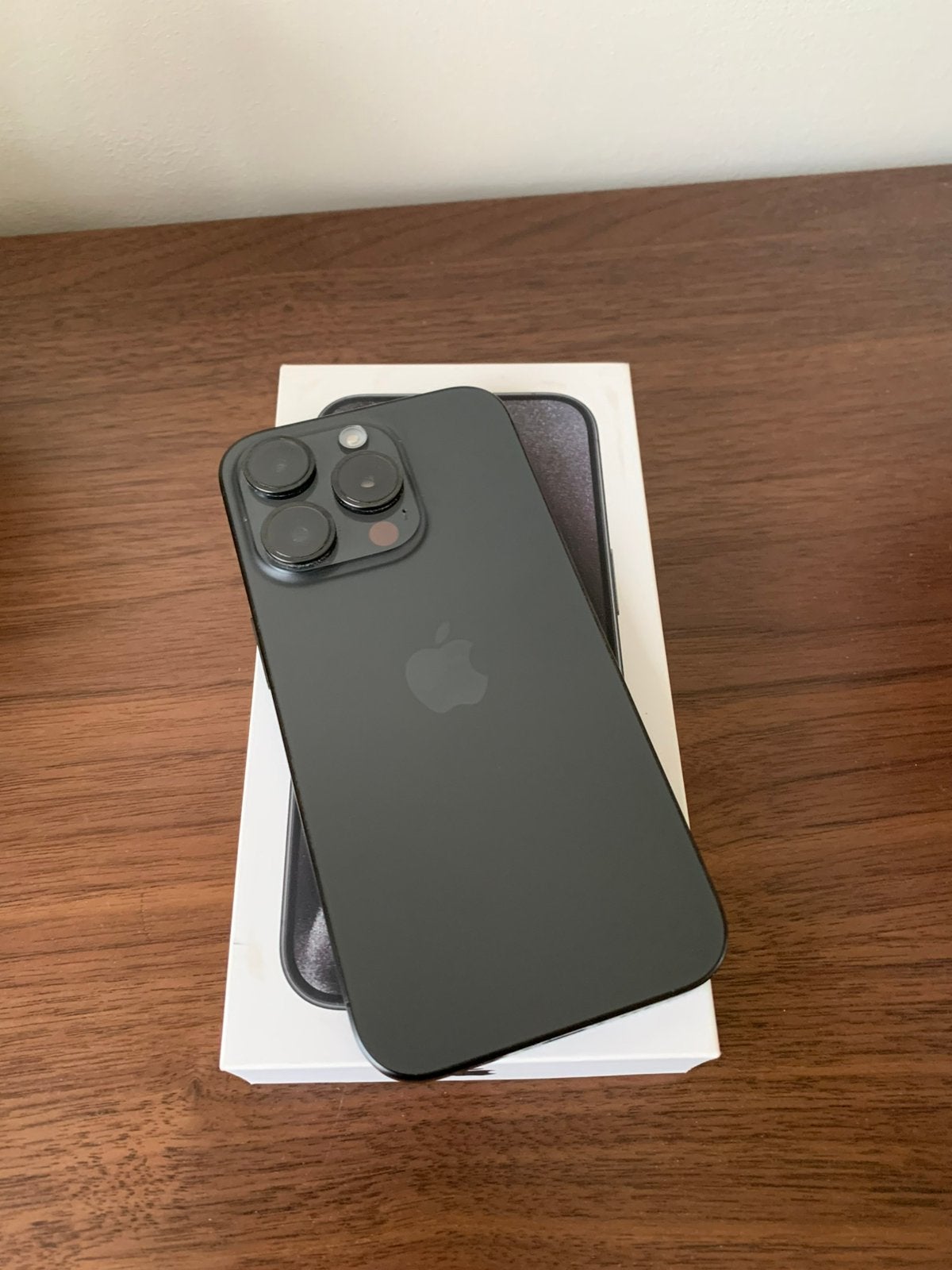 Iphone 15 pro 128GB Titanium Black, Ophalen, 128 GB, Zwart, Zo goed als nieuw