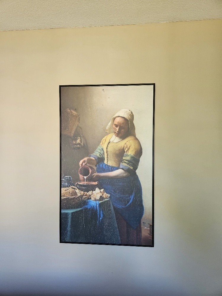 Schilderij van het Melkmeisje, met zwarte rand. 117cm bij 69, Ophalen, 69 cm, Schilderij, Zo goed als nieuw