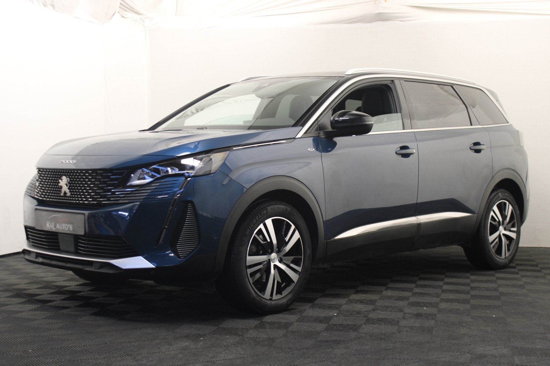Peugeot 5008 1.2 PureTech GT-Line (bj 2022, automaat), Auto's, Peugeot, Gebruikt, 1199 cc, Blauw, 7 stoelen