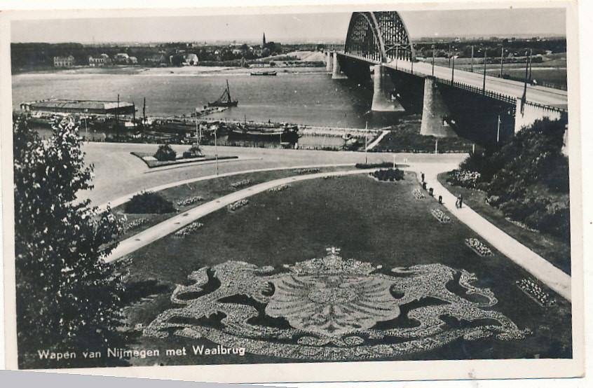  11081 Wapen van Nijmegen met Waalbrug, Ophalen of Verzenden, 1940 tot 1960, Gelderland