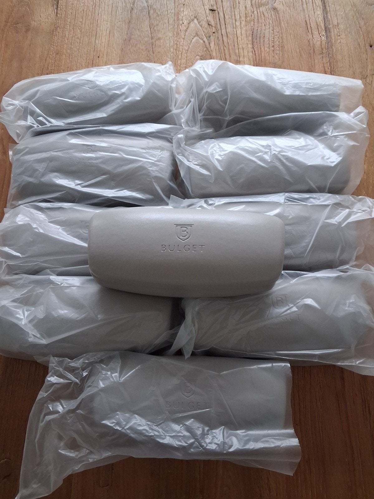 10x BULGET brillenkoker - Origineel en nieuw, Overige merken, Verzenden, Beige, Nieuw