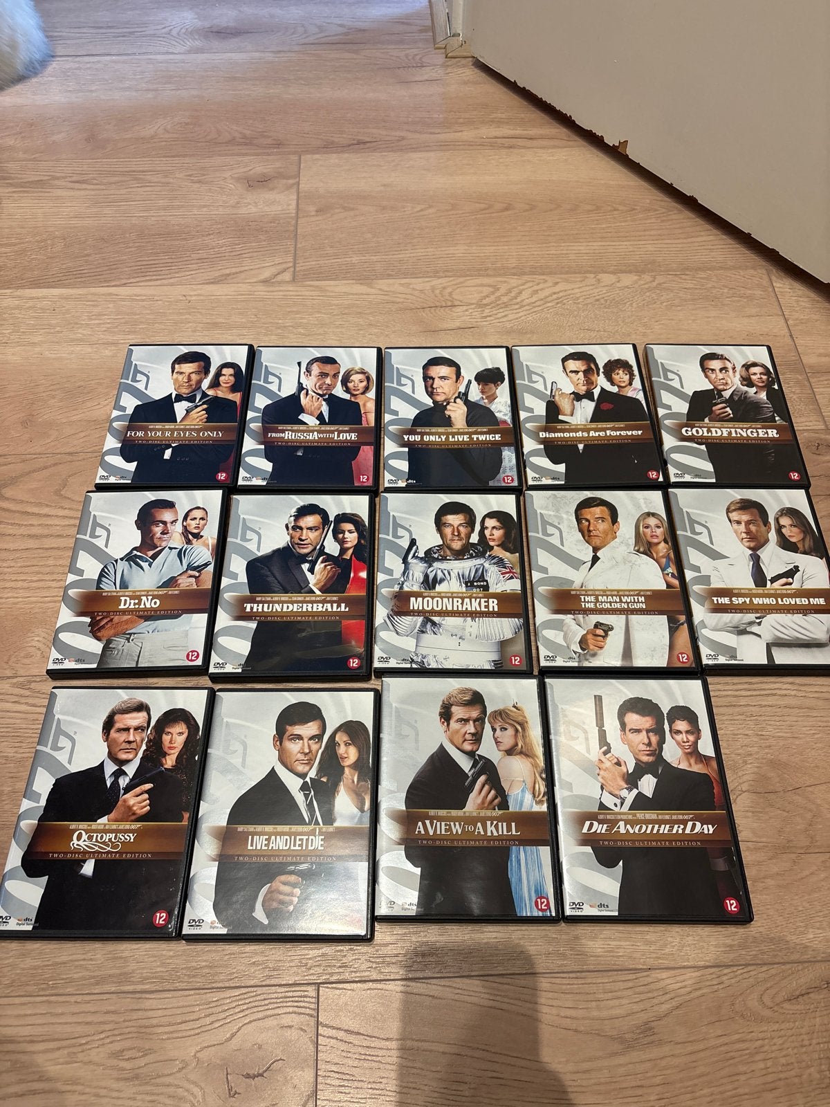 James Bond DVD Collectie - Ultimate Edition (15 films), Nederlands, Ophalen of Verzenden, Zo goed als nieuw, Vanaf 12 jaar