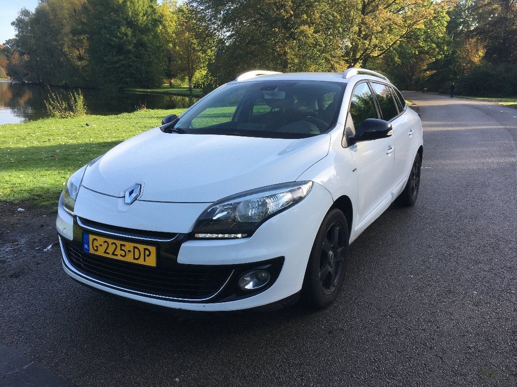 Renault Mégane 1.2 TCe Bose 2012 trekhaak, Voorwielaandrijving, Zwart, 4 cilinders, 116 pk