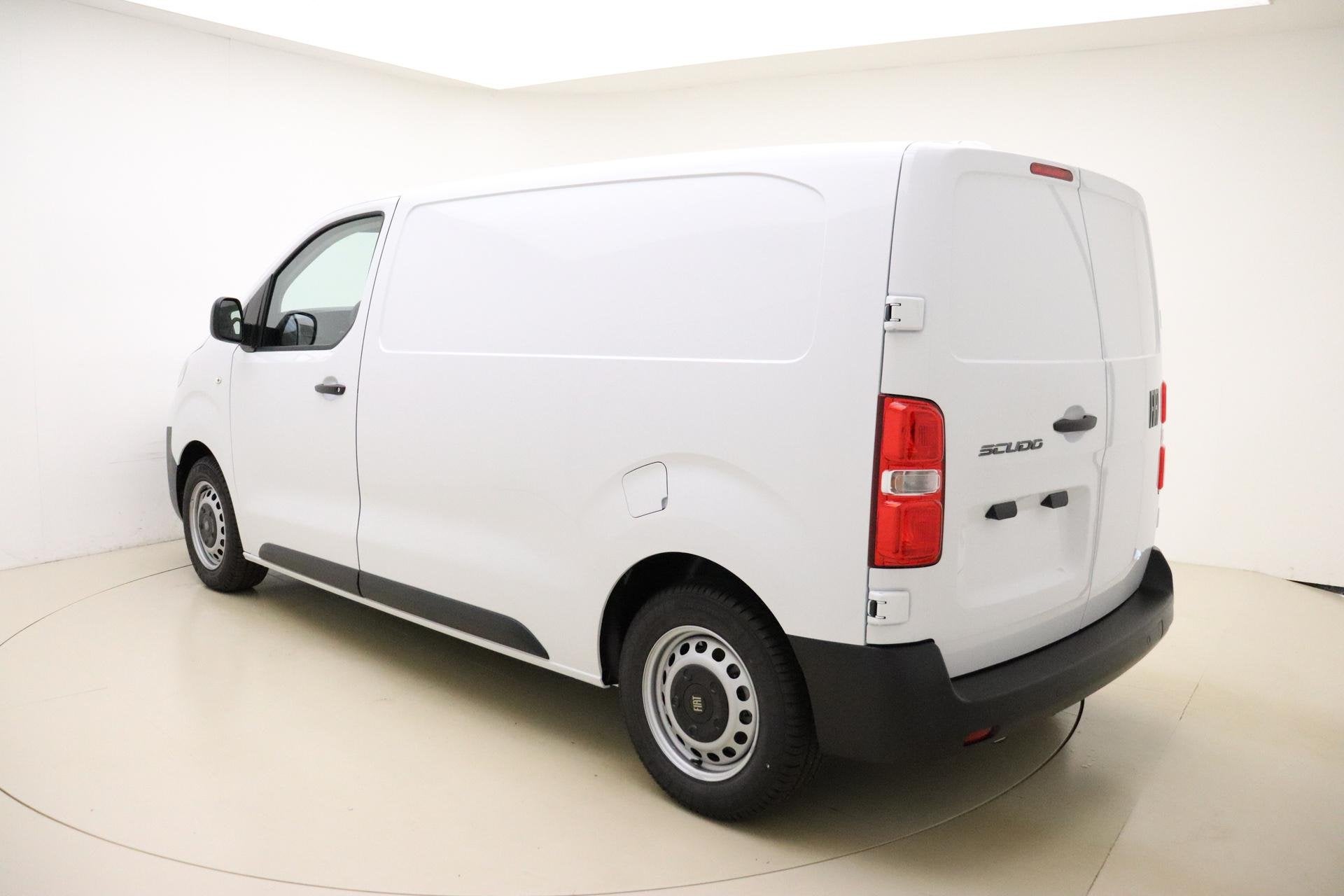 Fiat Scudo 2.0 Diesel 145 L2 | Demo | Navigatie | Afneembare, Auto's, Bestelauto's, Voorwielaandrijving, Stof, Gebruikt, 4 cilinders