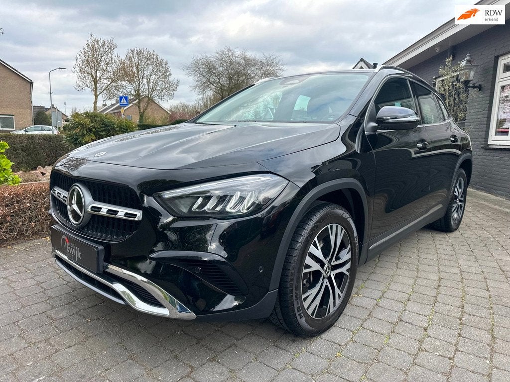 Mercedes-Benz GLA-klasse 250 e, Pano, Led, Camera, Auto's, Mercedes-Benz, Bedrijf, Te koop, GLA, ABS, Achteruitrijcamera, Adaptive Cruise Control