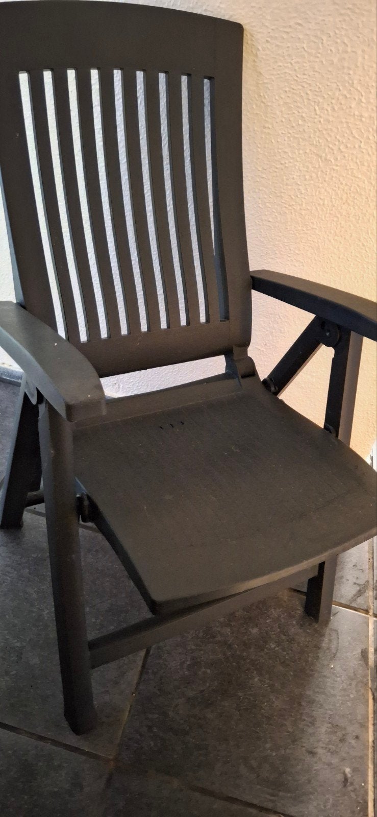 4 grijze klapstoelen met gratis kussens tuinstoelen, Tuin en Terras, Ophalen, Zo goed als nieuw, Kunststof, Inklapbaar