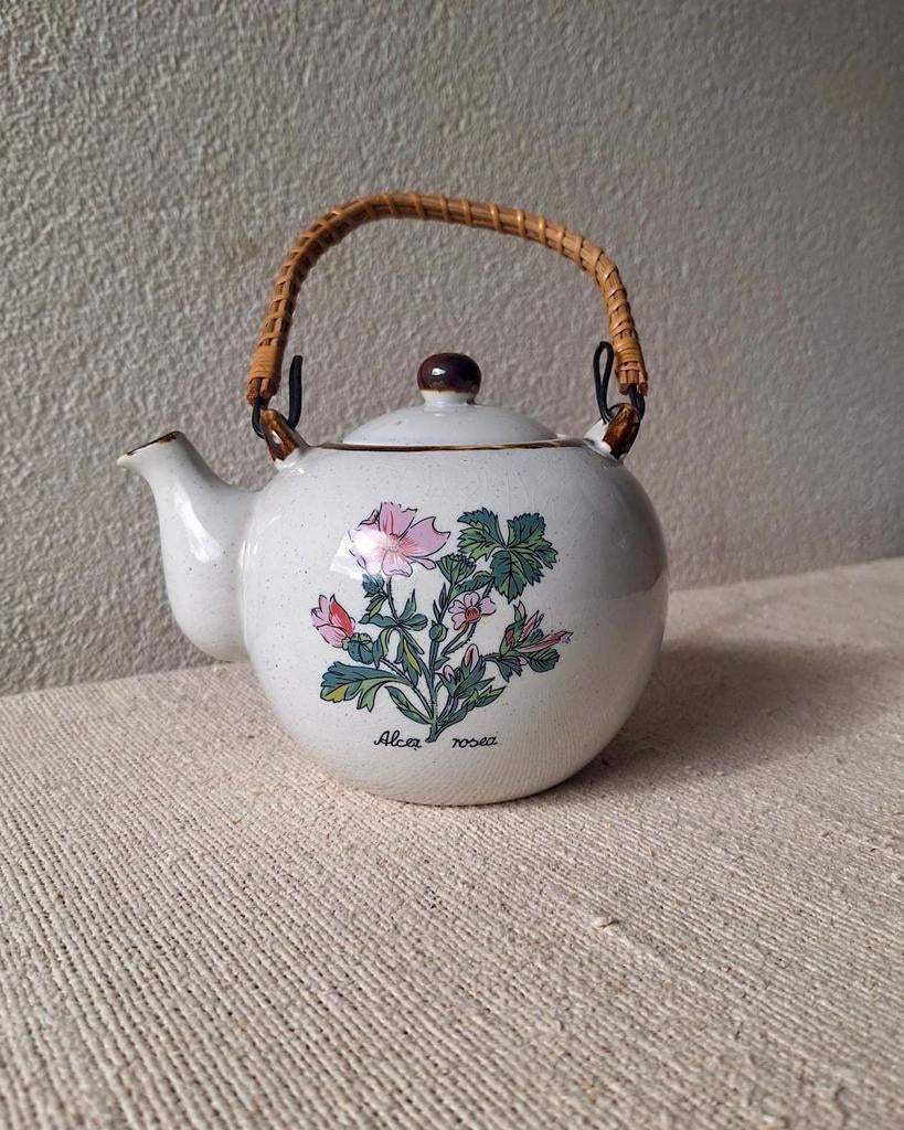 Theepot wildflower met rieten hengsel, Overige typen, Ophalen of Verzenden, X, Overige stijlen