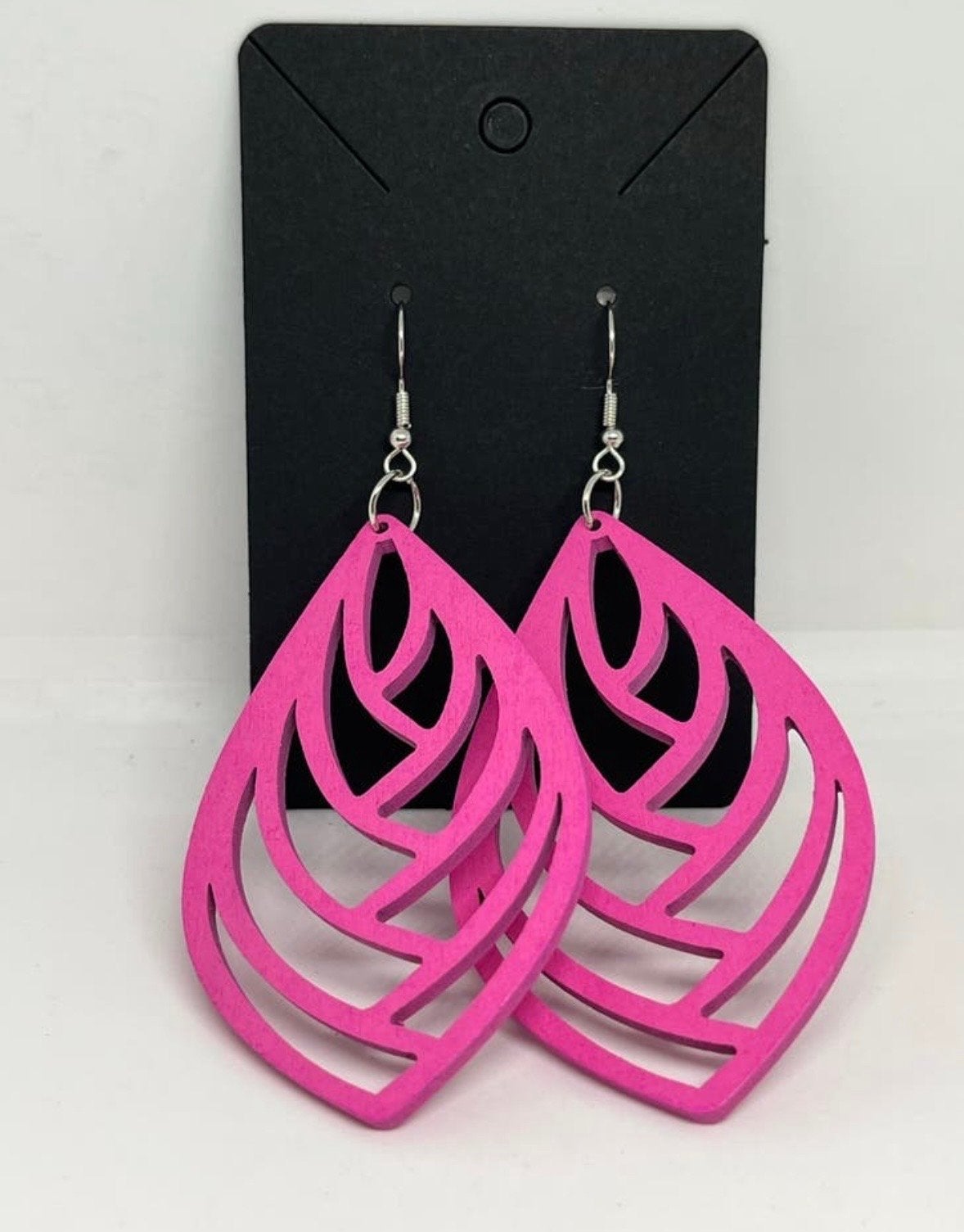 Nieuwe houten oorbellen - Roze blad design, Sieraden, Tassen en Uiterlijk, Oorbellen, Overige materialen, Hangers, Verzenden, Nieuw