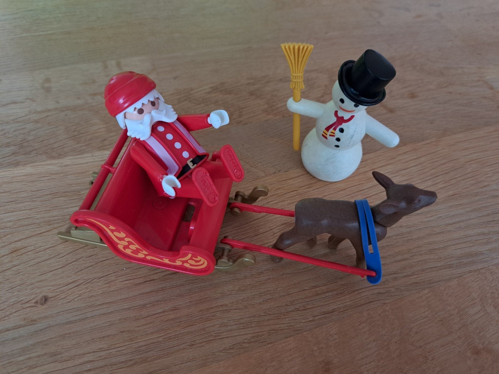 Playmobil Kerstman met slee, rendier en sneeuwpop, Gebruikt, Complete set, Overige typen, Ophalen of Verzenden
