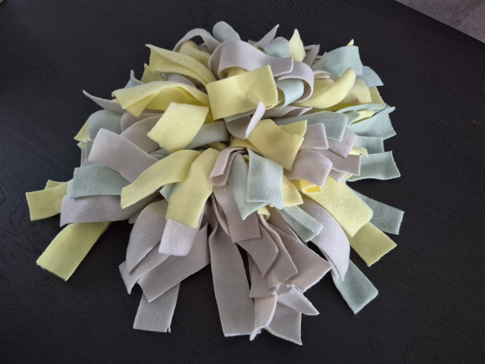 Beeztees Snuffelmat voor puppy of hond, Ophalen of Verzenden, Zo goed als nieuw, Behendigheidspeelgoed, Beeztees