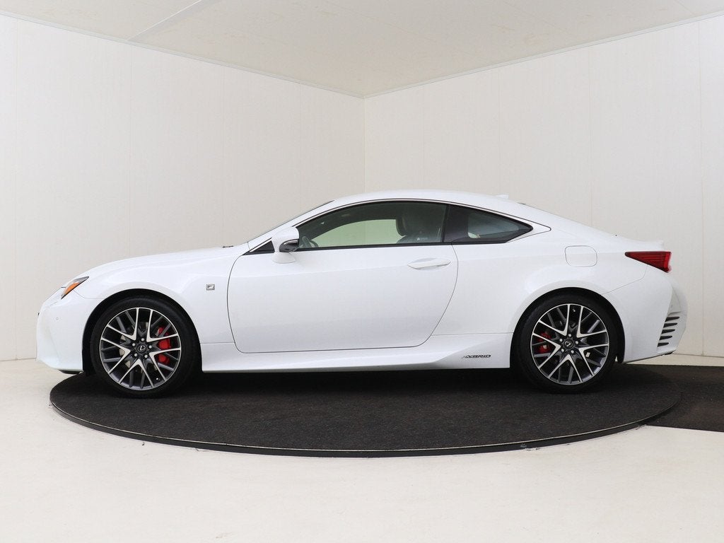 Lexus RC 300h F SPORT Line | Mark Levinson | Memory Seat | S, Automaat, 12 maanden, Achterwielaandrijving, Gebruikt