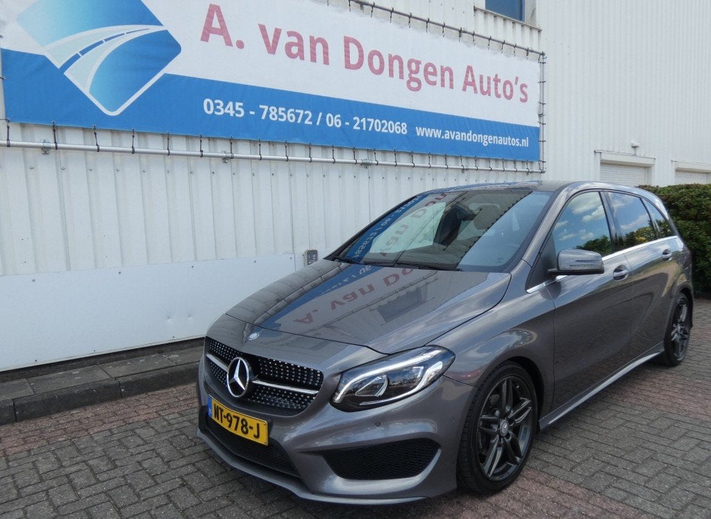 Mercedes-benz B-KLASSE 180 AMG Edition Automaat,Clima,Cruise, Auto's, Automaat, Gebruikt, Euro 6, 4 cilinders