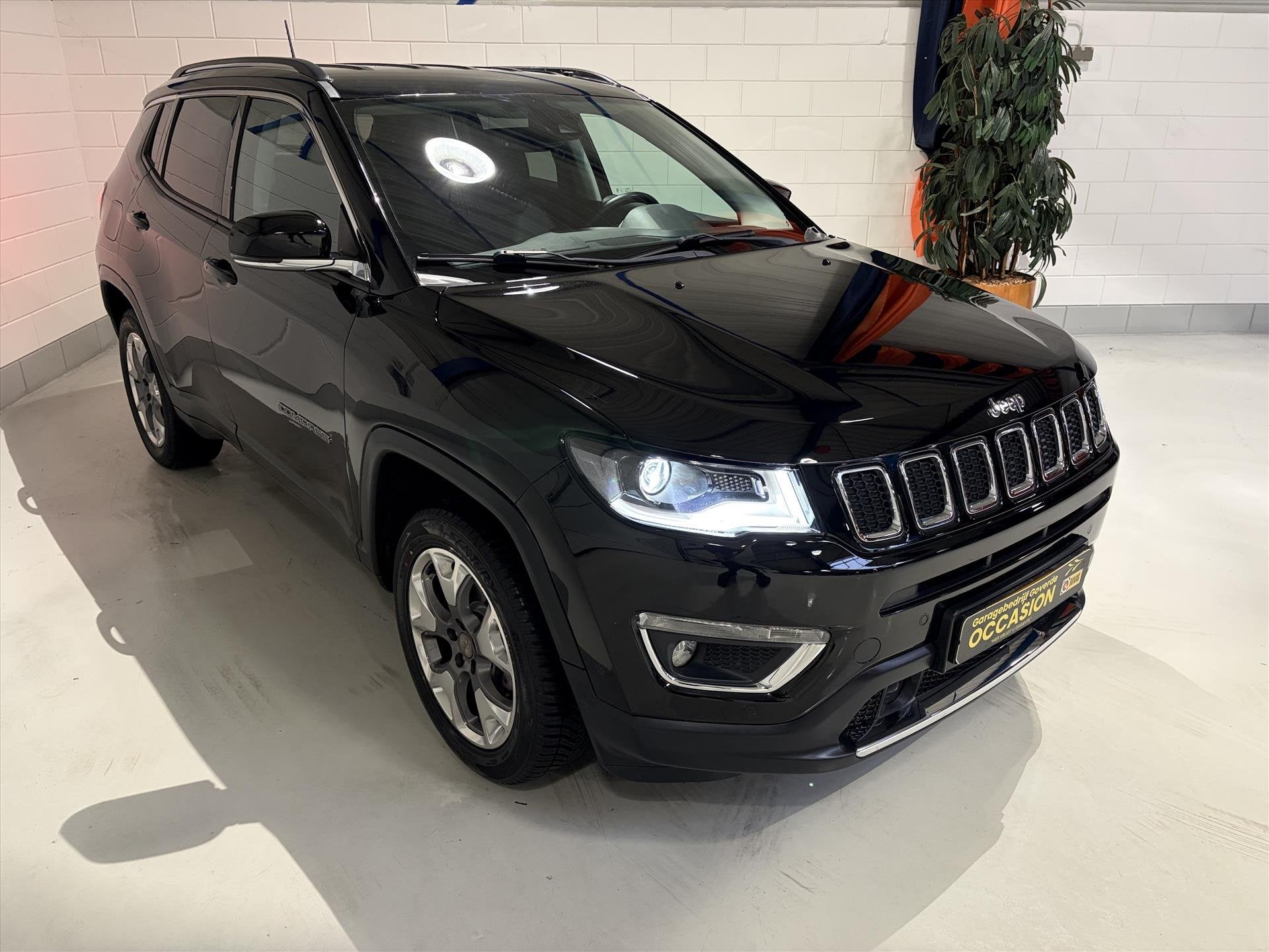 Jeep Compass 1.4 MultiAir 170pk 4x4 AUT, ACC, Camera, Carpla, Dealer onderhouden, 450 kg, Gebruikt, 4 cilinders