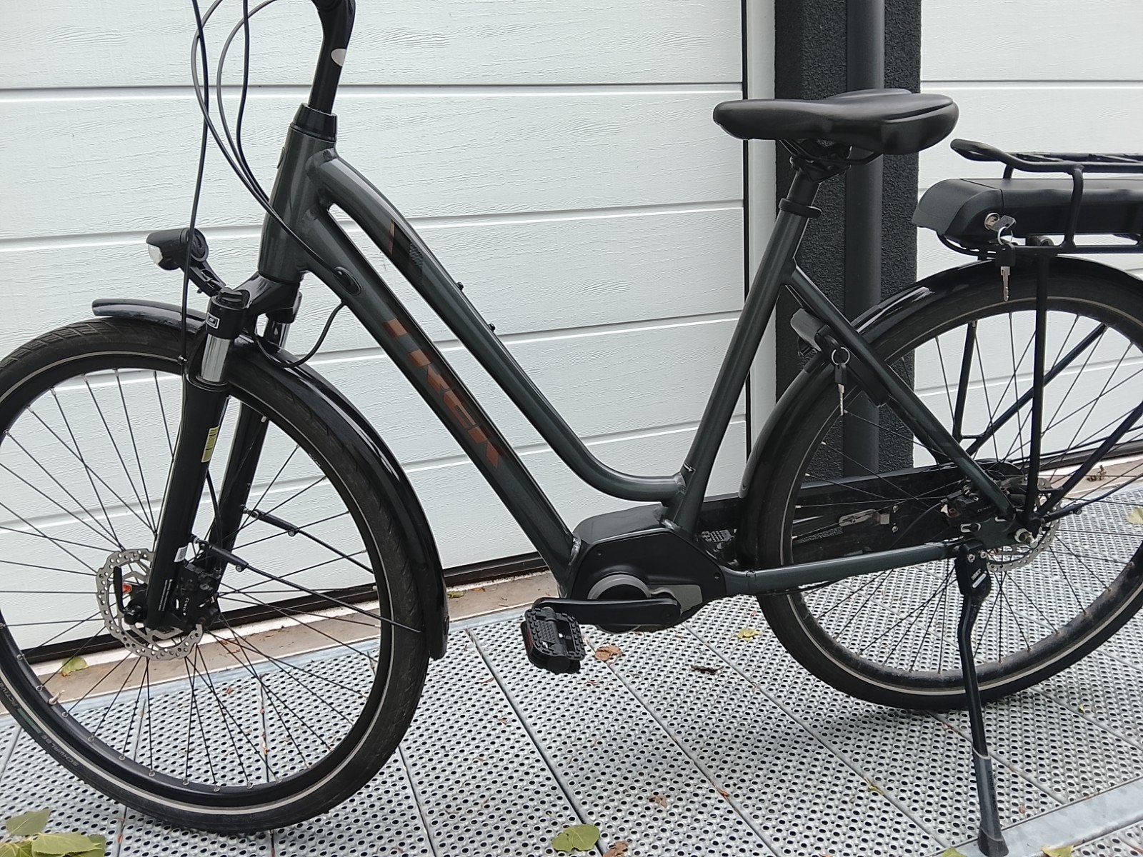 Trek nette ebike bosch motor 28inch maat L, Fietsen en Brommers, Elektrische fietsen, Overige merken, Gebruikt, Ophalen of Verzenden