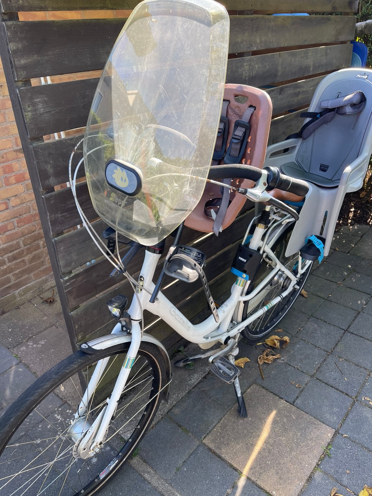 Te koop moederfiets met kinderzitsel, Fietsen en Brommers, Fietsen | Dames | Moederfietsen, Ophalen of Verzenden, 1 zitje, Zo goed als nieuw