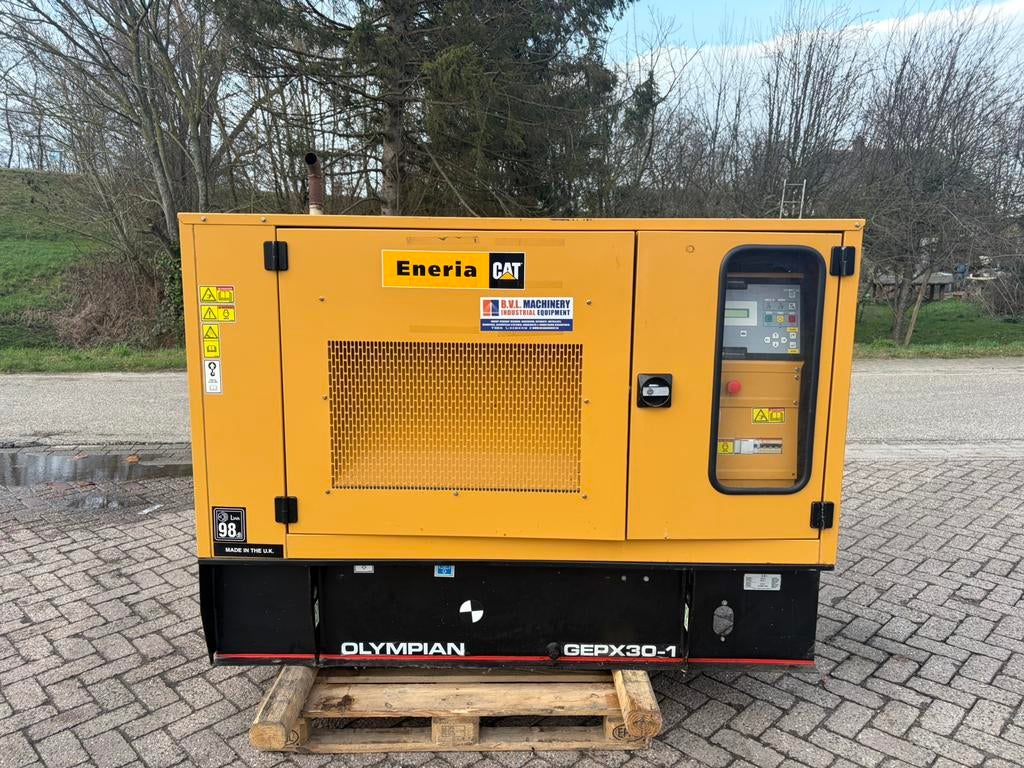 Caterpillar Perkins 30 kVA aggregaat generatorset, Doe-het-zelf en Verbouw, Aggregaten, Ophalen of Verzenden, Zo goed als nieuw