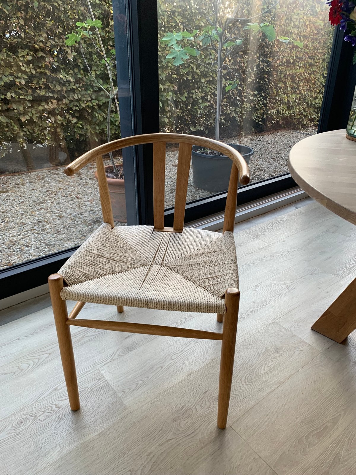 Nieuwe eetkamerstoel Jysk Guderup eiken/naturel, Huis en Inrichting, Ophalen, Bruin, Nieuw, Japandi/scandinavisch