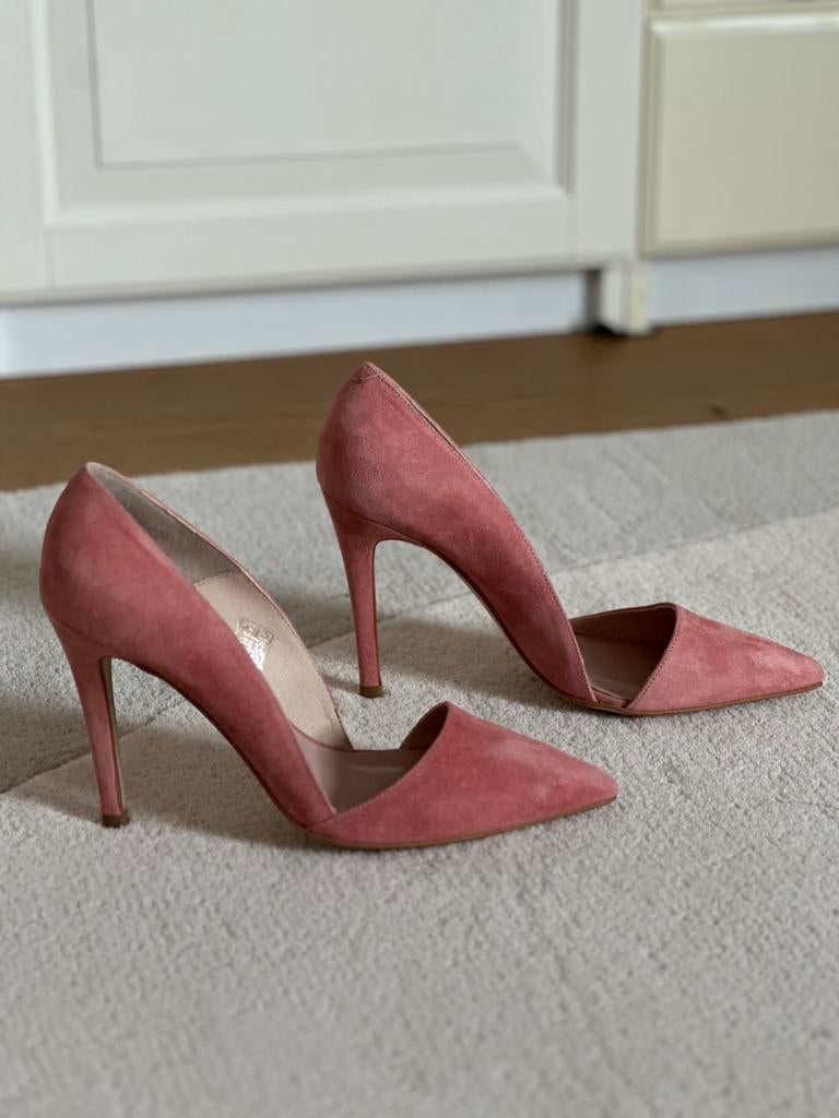 Nieuwe suède lichtroze pumps, maat 41, Ophalen of Verzenden, Nieuw, Roze, Pumps