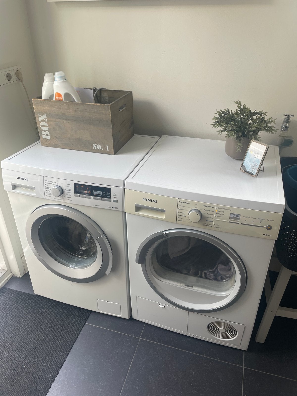 Siemens iQ500 wasmachine + droger - prima werkende set, Ophalen, 1200 tot 1600 toeren, Gebruikt, Handwasprogramma