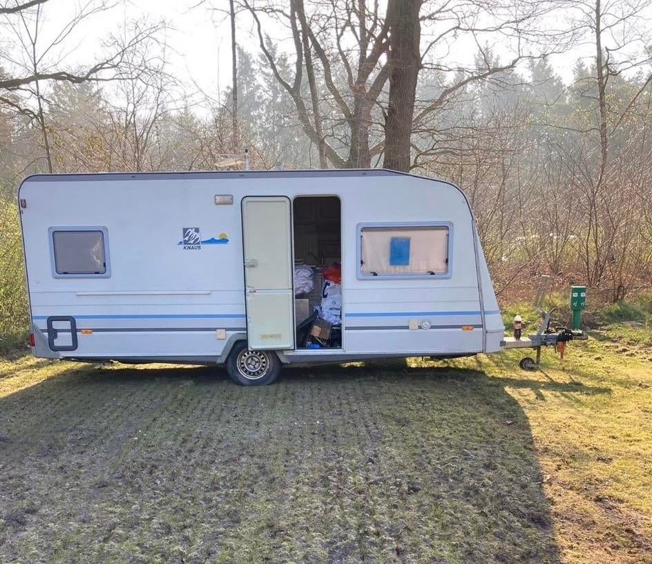 Knaus caravan met toilet en slaapplekken, Rondzit, Particulier, Knaus, Douche