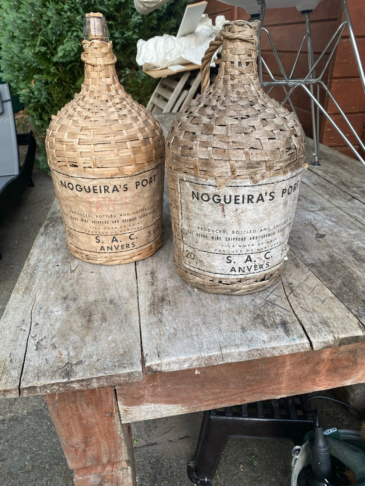 Set van 2 Vintage Nogueira's Port mandflessen, Ophalen