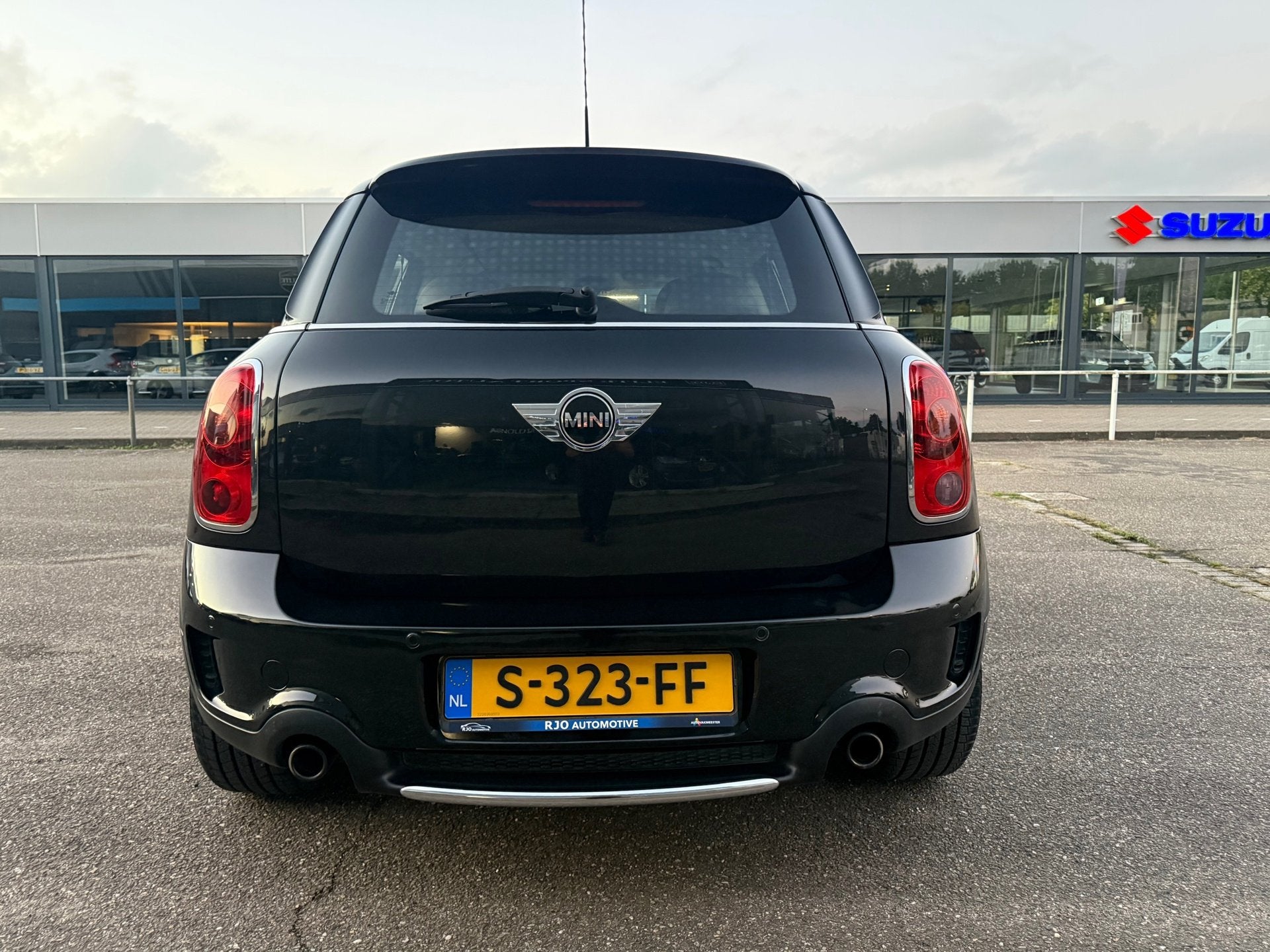 Mini Countryman 1.6 Cooper S ALL4 I All-wheel drive I, Euro 5, Gebruikt, Zwart, Zwart