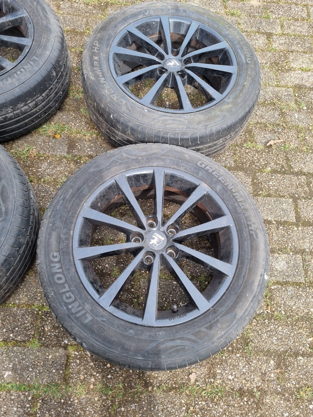 2 sets banden en stalen banden voor oude vw, Auto-onderdelen, Ophalen, 215 mm, Nieuw, 17 inch