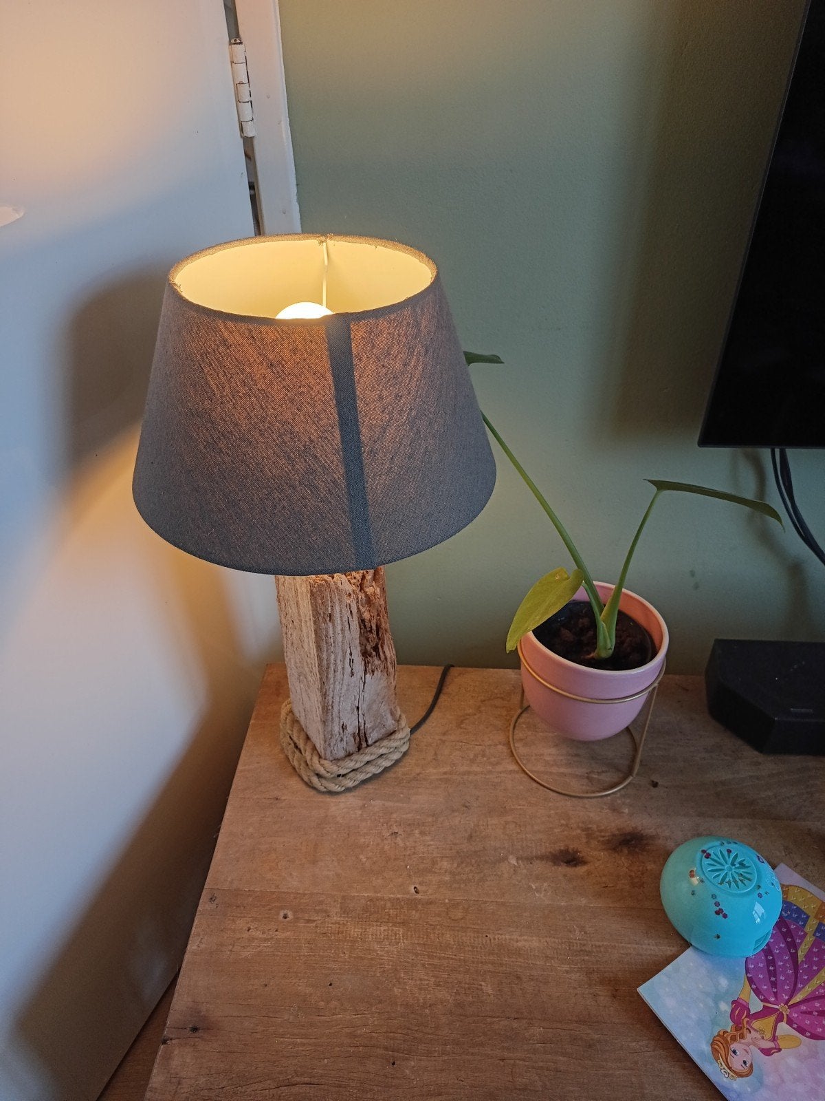 leuke drijfhout tafellamp, Ophalen