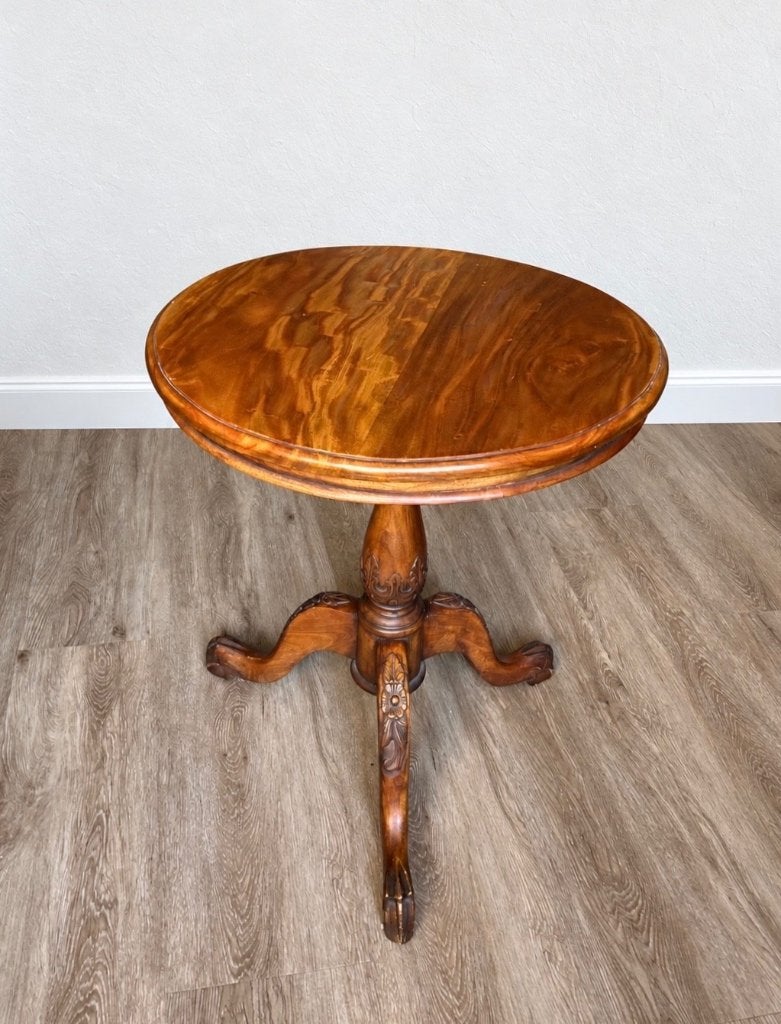 Sierlijk wijntafeltje / bijzettafel, Gebruikt, Rond, Antiek, Brocante, vintage, landelijk, 60 cm of meer