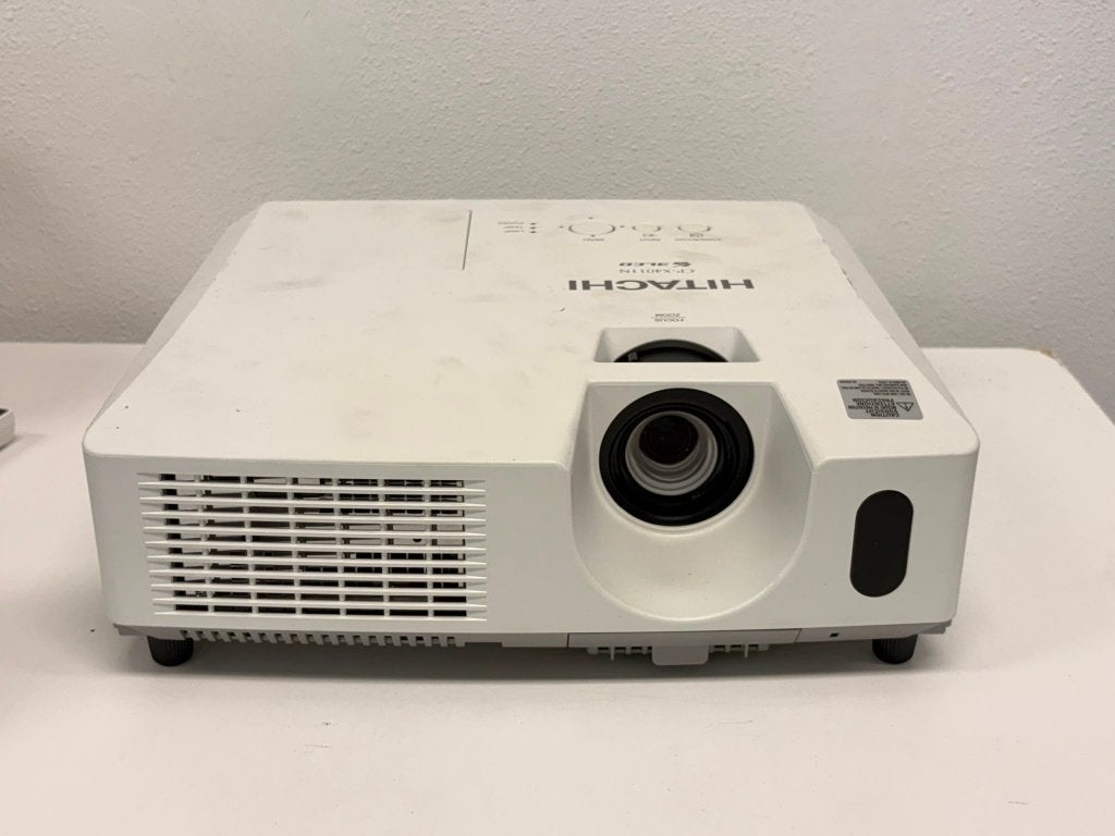 Hitachi CP-X4011N 3LCD Beamer / Projector – Ongetest, Gebruikt, ., LED, Ophalen of Verzenden