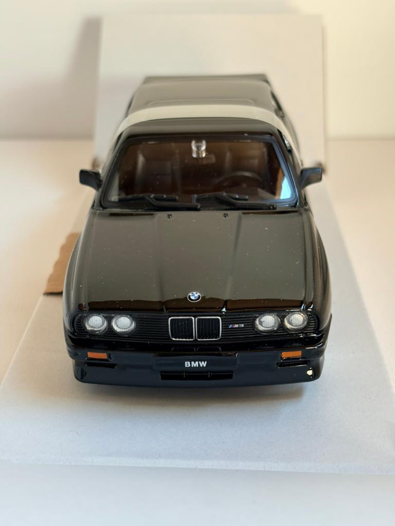 Bburago 1988 BMW 3 Serie M3 - Nieuw in doos, Auto, Nieuw, Ophalen of Verzenden, Bburago