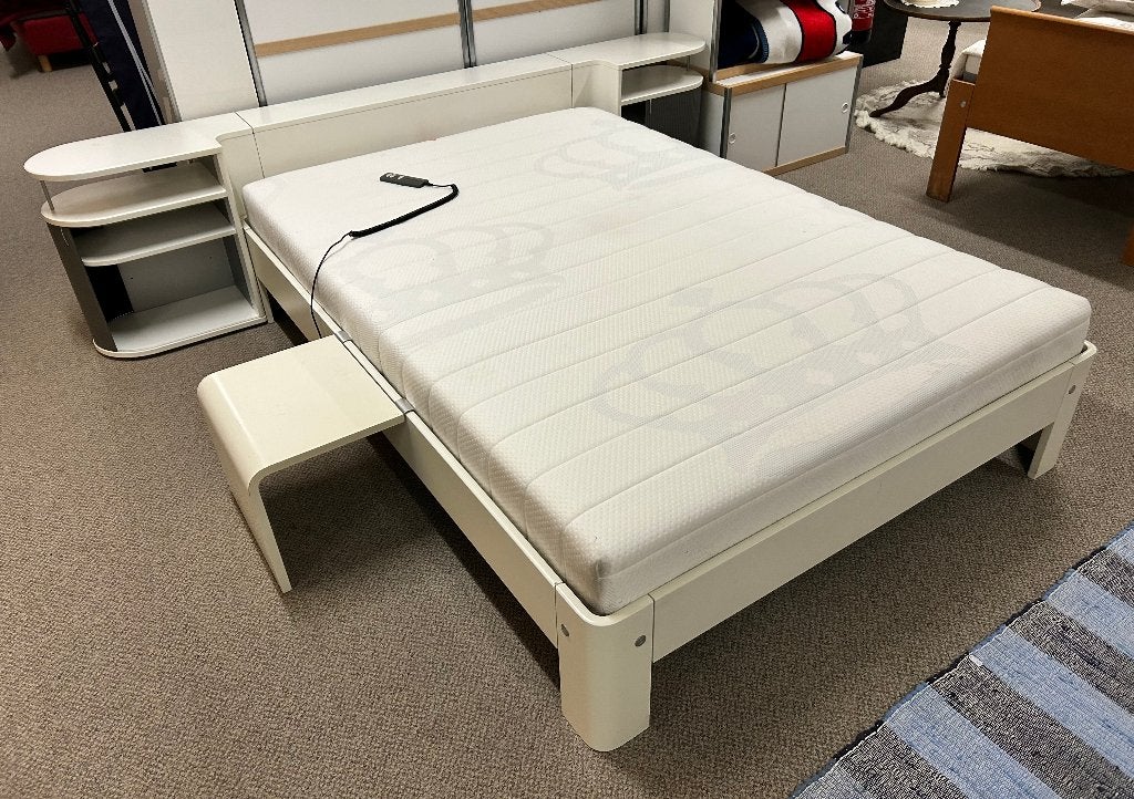 Auping tweepersoons bed met nachtkasten en ombouw # 272, Ophalen, 140 cm, 200 cm, Bed met ombouw
