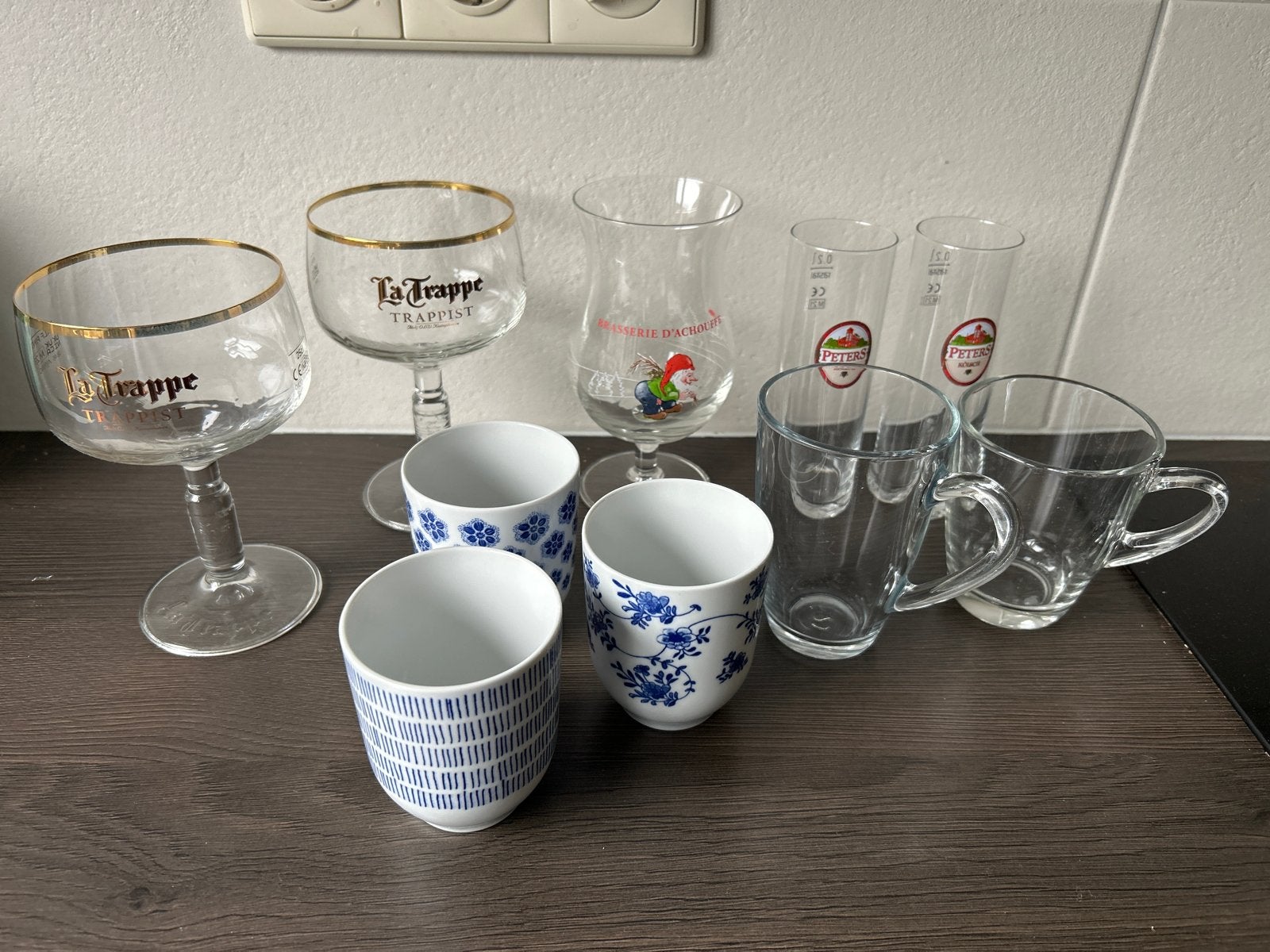 Diverse (speciaal bier) glazen en kopjes, Huis en Inrichting, Keuken | Servies, Ophalen, Glas of Glazen, Gebruikt, Glas