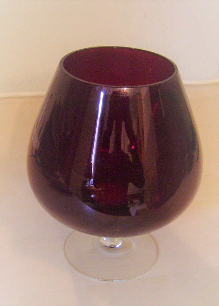 Bolle donker rode vaas van glas circa 1950 In nieuw staat, Huis en Inrichting, Ophalen of Verzenden, Nieuw, Rood, Glas
