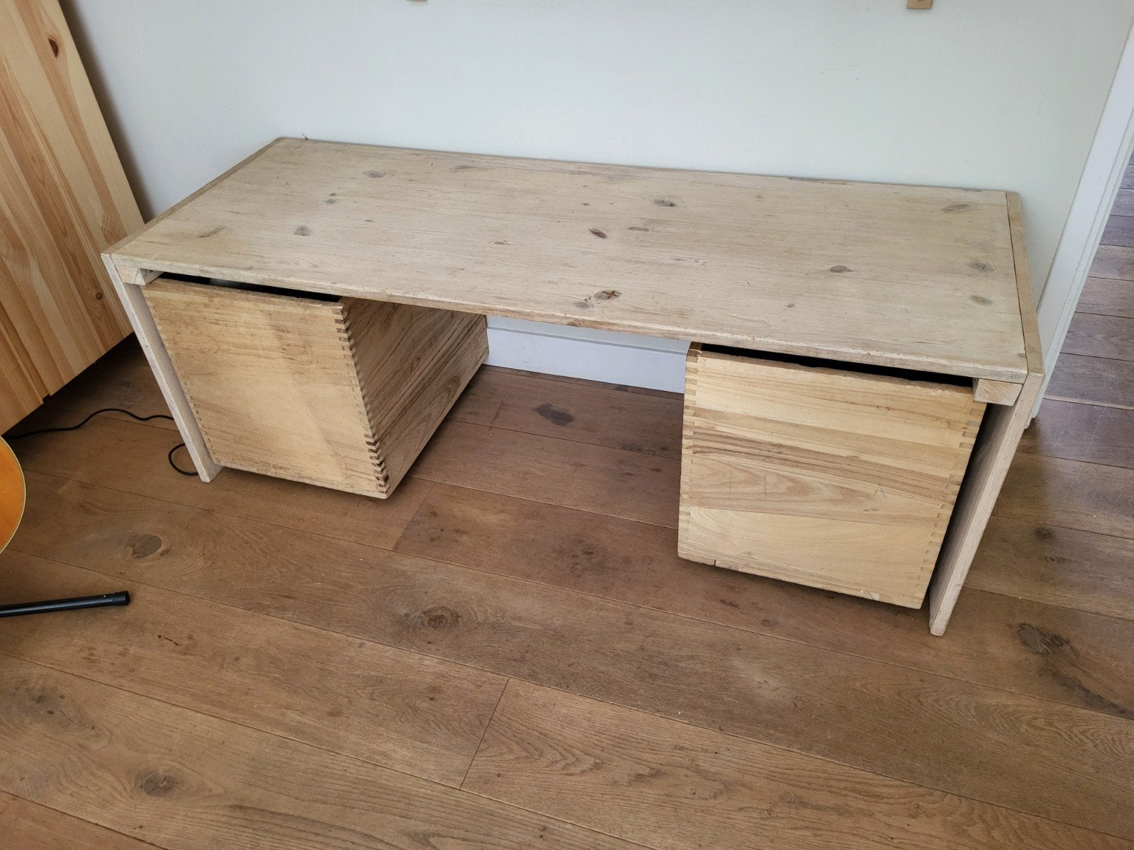 leuke speeltafel met bakken, Kinderen en Baby's, Speelgoed | Speeltafels, Ophalen, Gebruikt